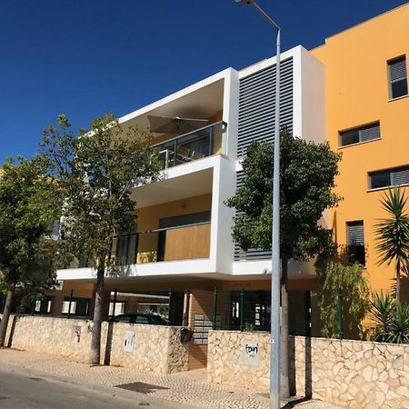 The Cosy Vilarosa Near The Beach Portimao Exterior photo