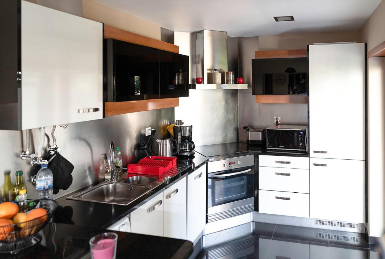 The Cosy Vilarosa Near The Beach Portimao Exterior photo