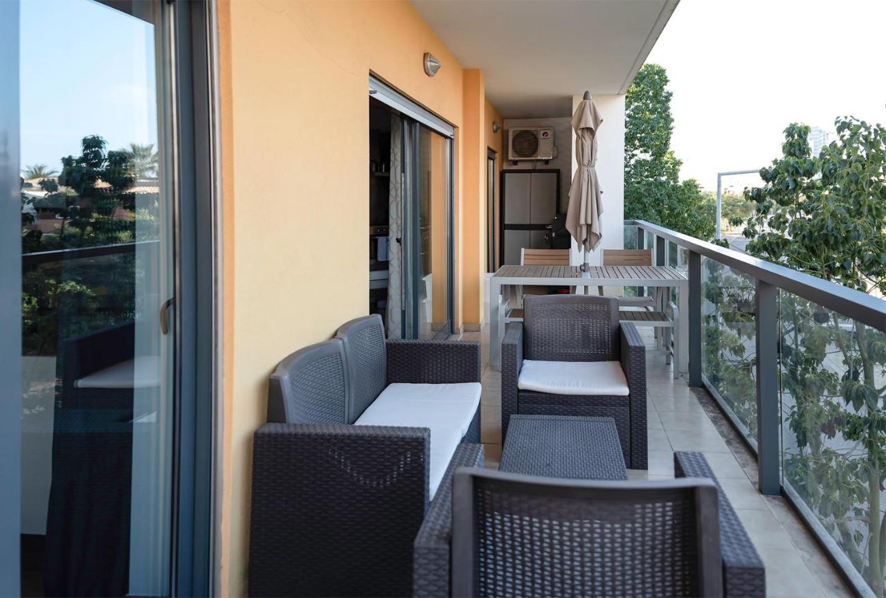 The Cosy Vilarosa Near The Beach Portimao Exterior photo