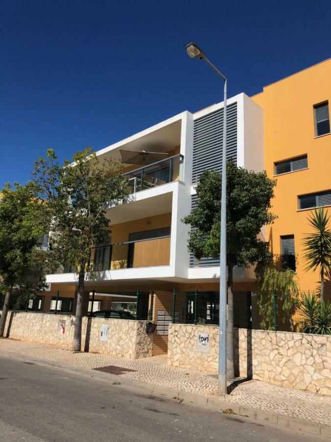 The Cosy Vilarosa Near The Beach Portimao Exterior photo